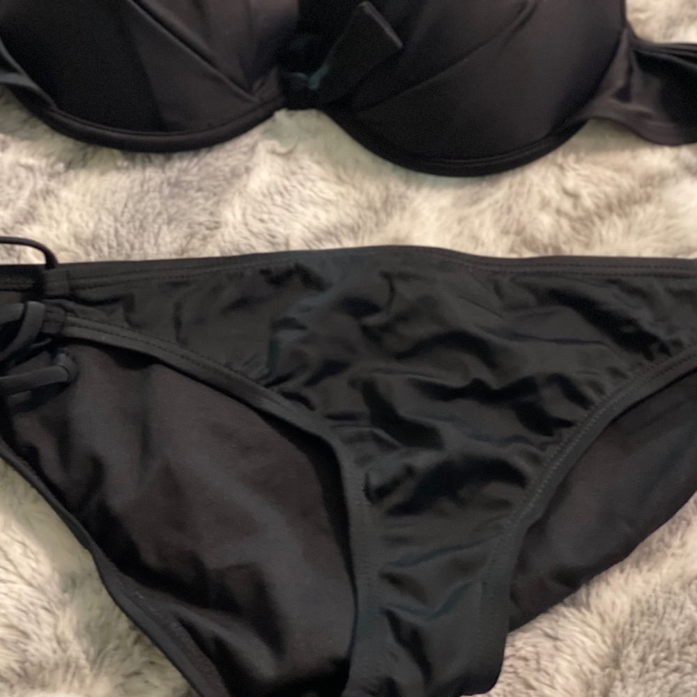Body Glove Bikini Top,,Black, size L - Picture 2 of 4